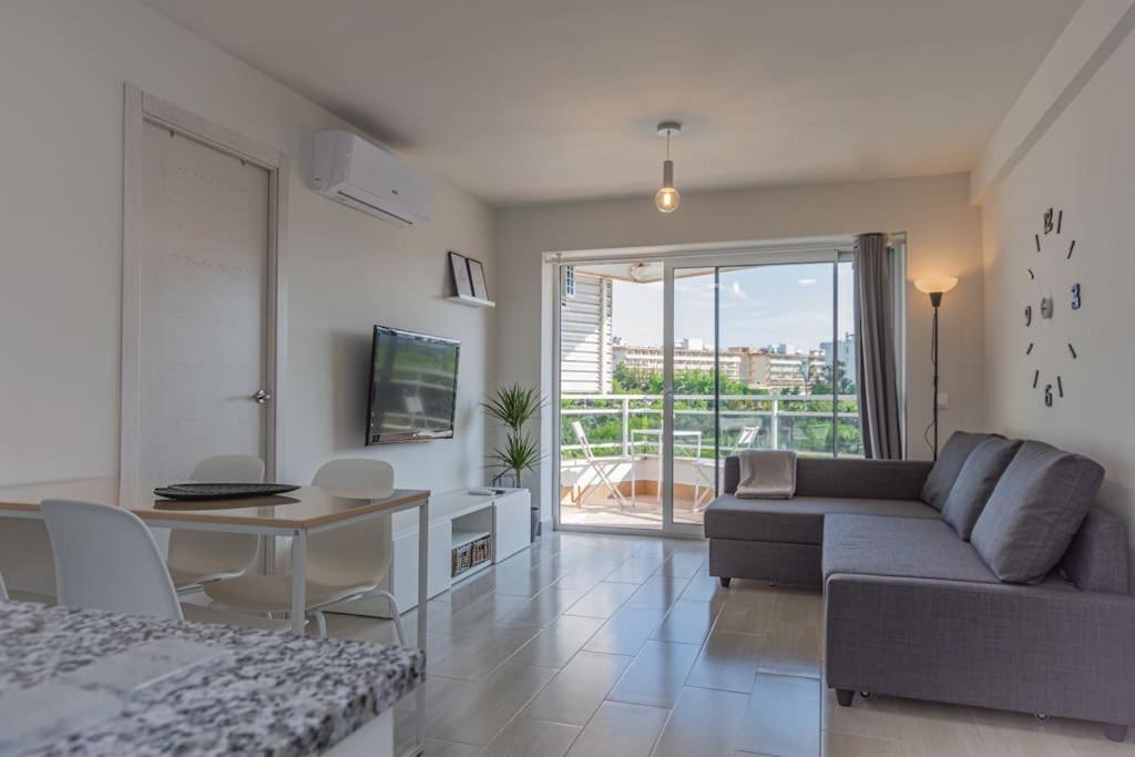 Apartamento En Салоу Екстер'єр фото